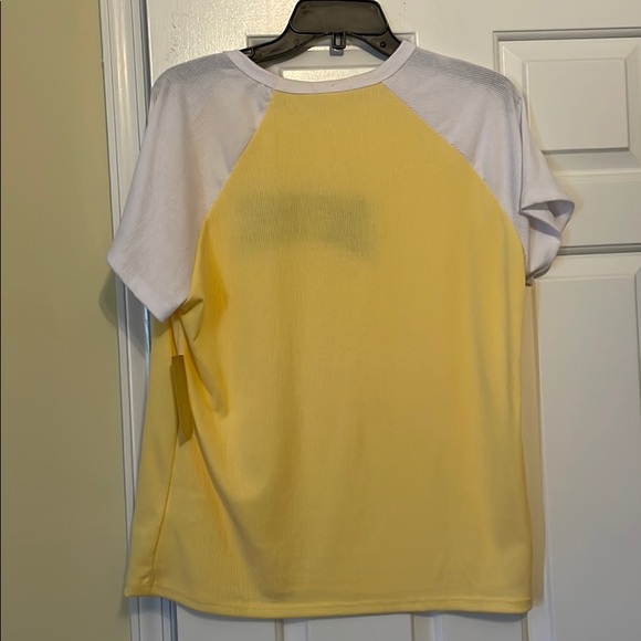 Yellow and white NY T-shirt - Picture 4 of 5